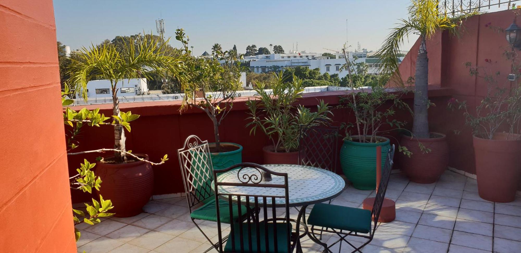 Agreable Avec 2 Tres Belles Terrasses Au Coeur De