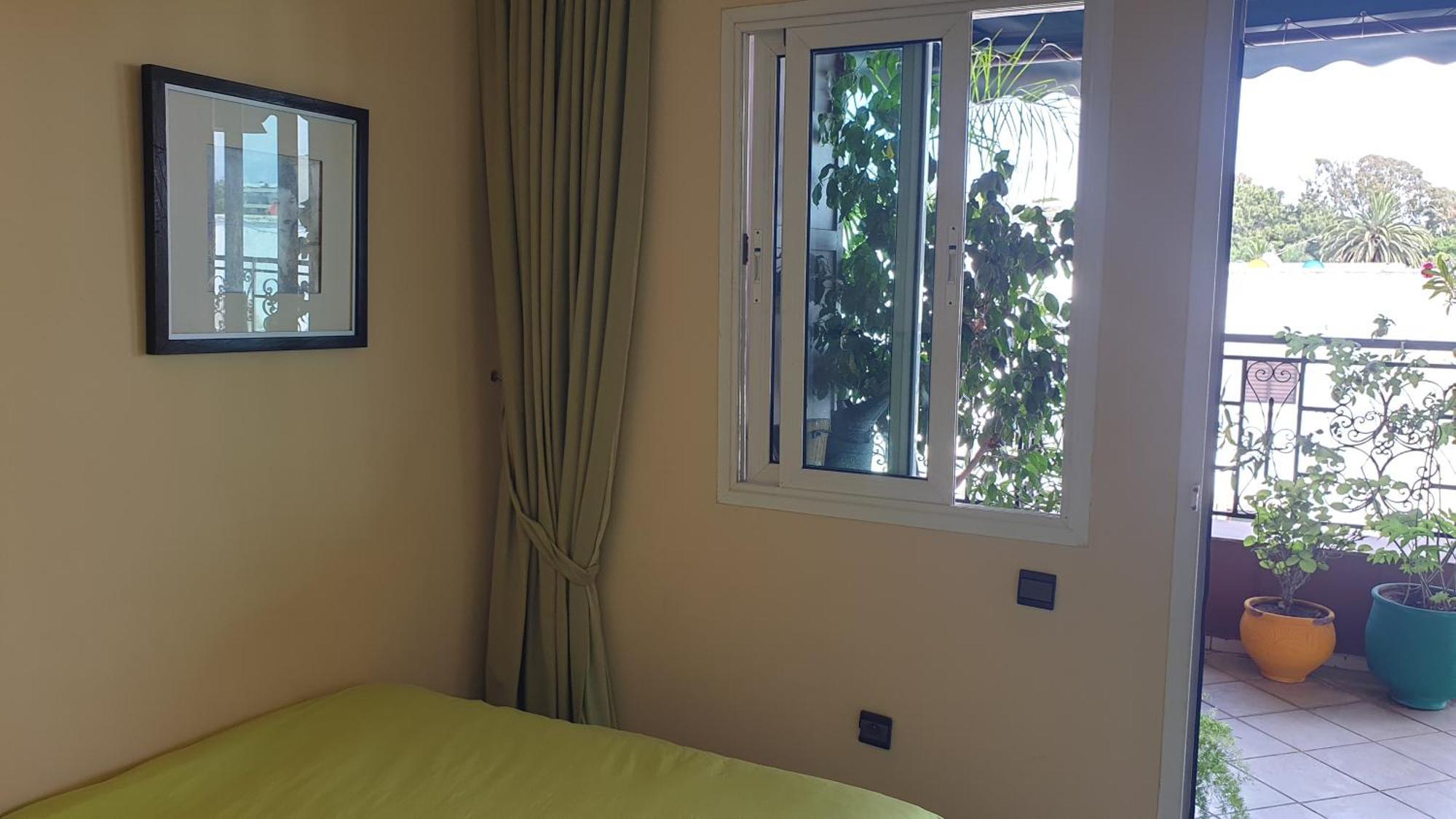 Agreable Avec 2 Tres Belles Terrasses Au Coeur De