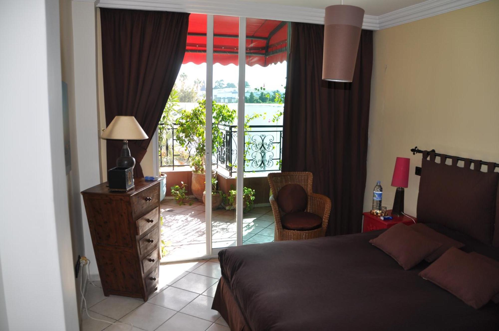 Apartment Agreable Avec 2 Tres Belles Terrasses Au Coeur De *